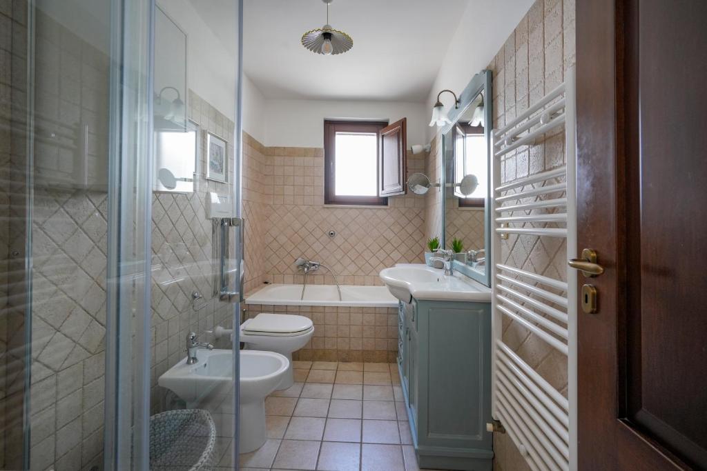 A bathroom at Dimora Monte Grappa