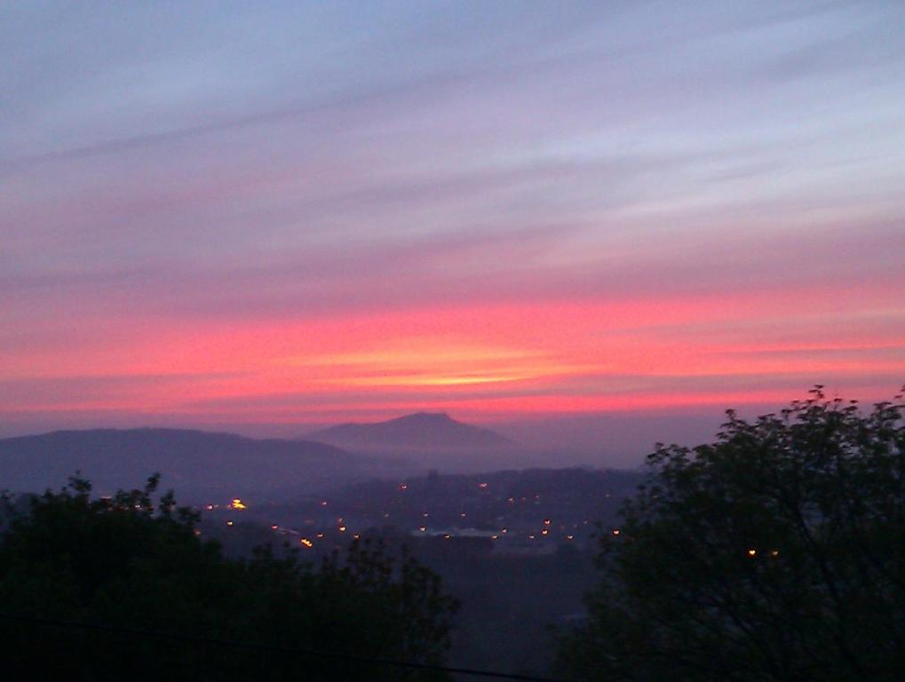 Paisaje cerca of this country house