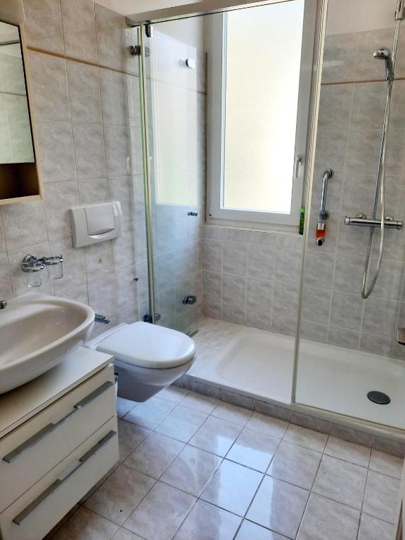 Ampie camere Locarno - Resim 19