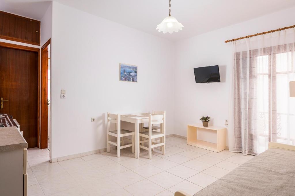Captain Michalis Apartments - Appartement Avec Vue Sur Le Jardin