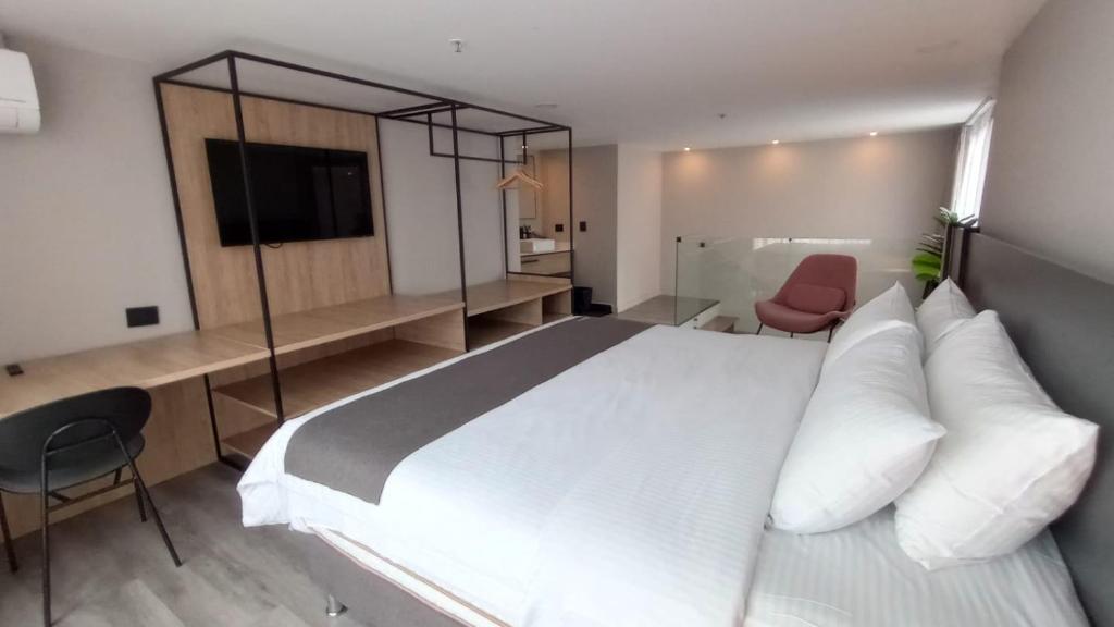 Lettera Hotel - 
