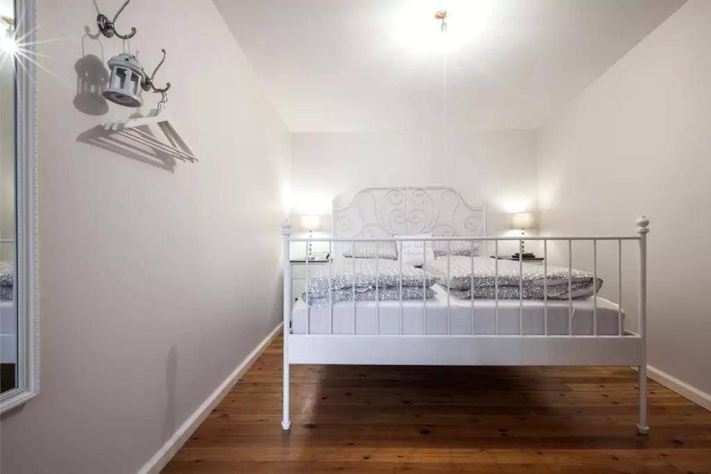 Grey Apartments - Family Studio