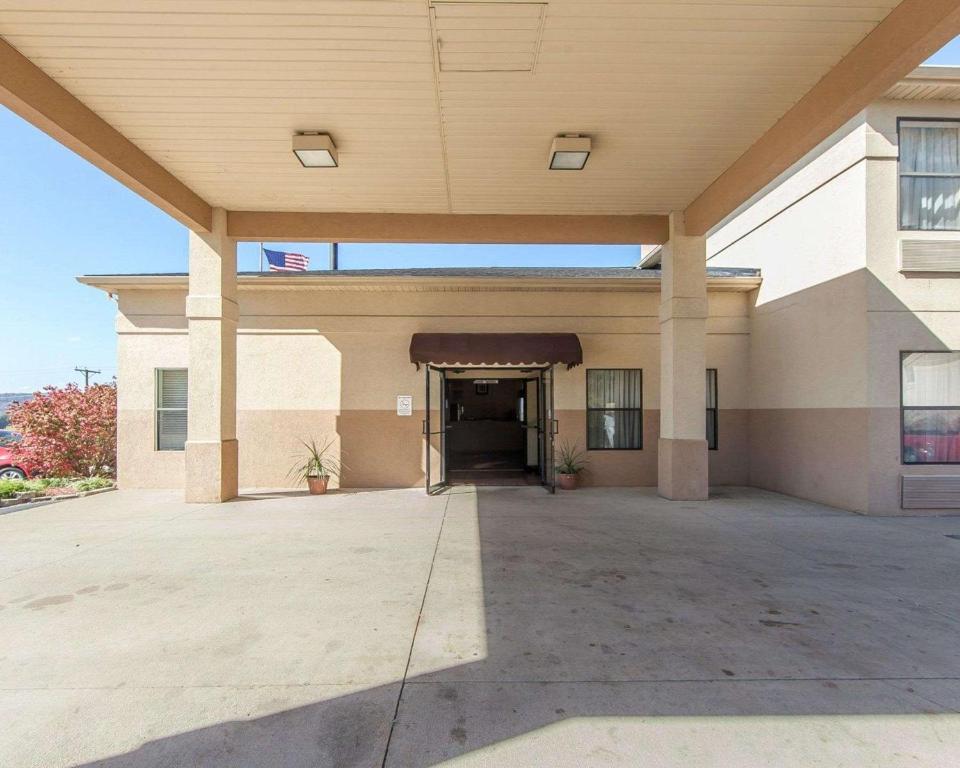 Quality Inn and Suites Portsmouth