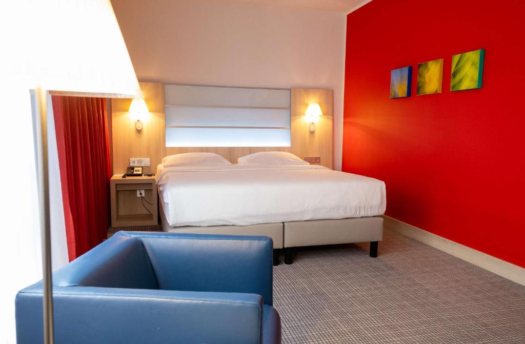 Postel nebo postele na pokoji v ubytování Park Inn by Radisson Linz
