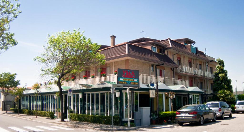 Budova, kde se hotel nachází