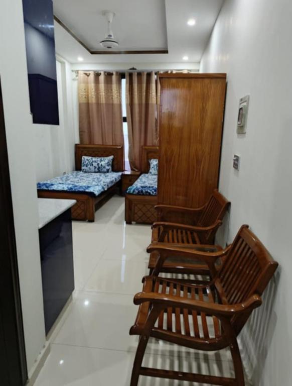 Savul Inn Guest House - Faisal Town near Islamabad International Airport and Motorway - Studio