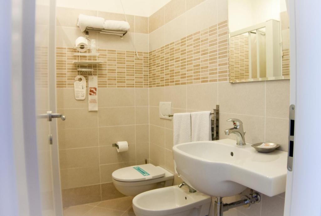 Koupelna v ubytování Hotel Rado