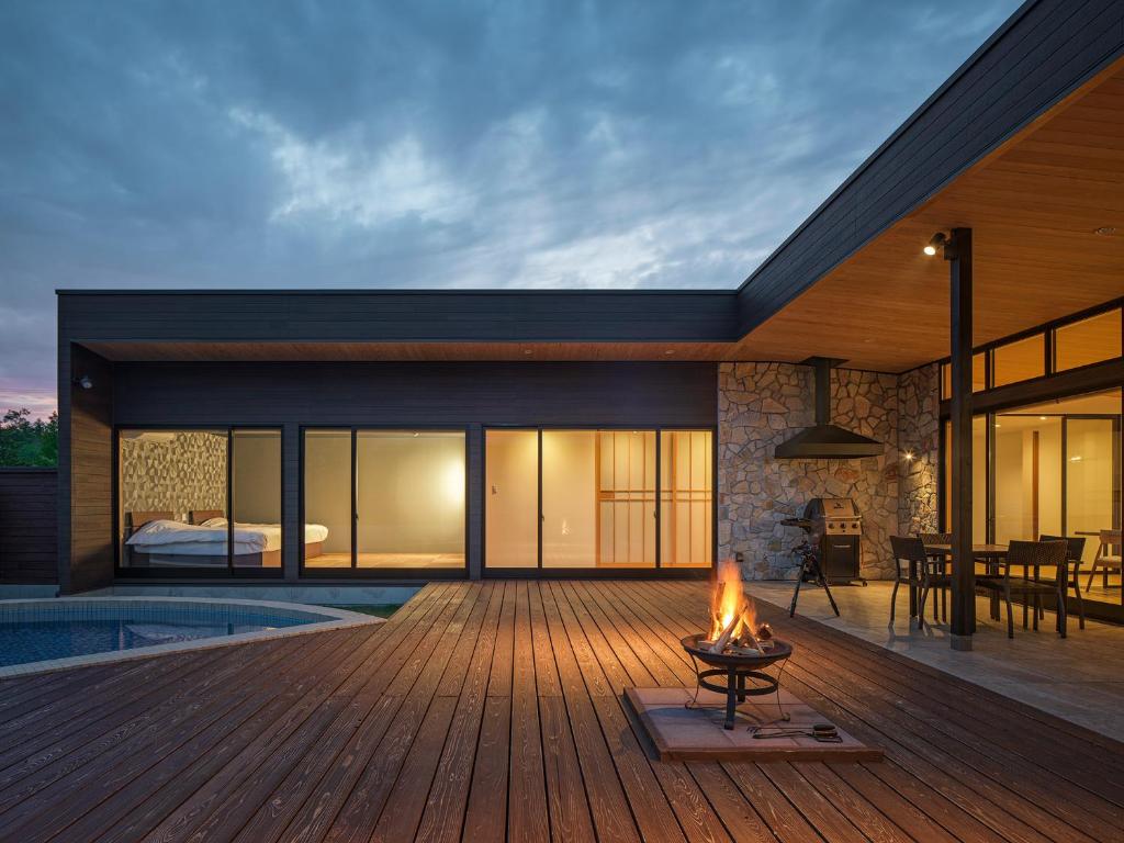 Bazén v ubytování Private Villa Glampimg 富士山中湖 nebo v jeho okolí