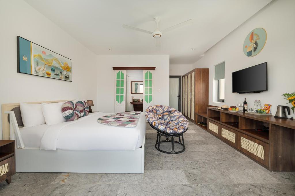 Jade Hoi An Rice Paddies - 12