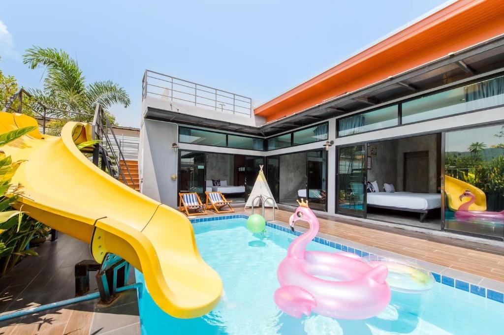 Bazén v ubytování EL MAR Pool Villa nebo v jeho okolí