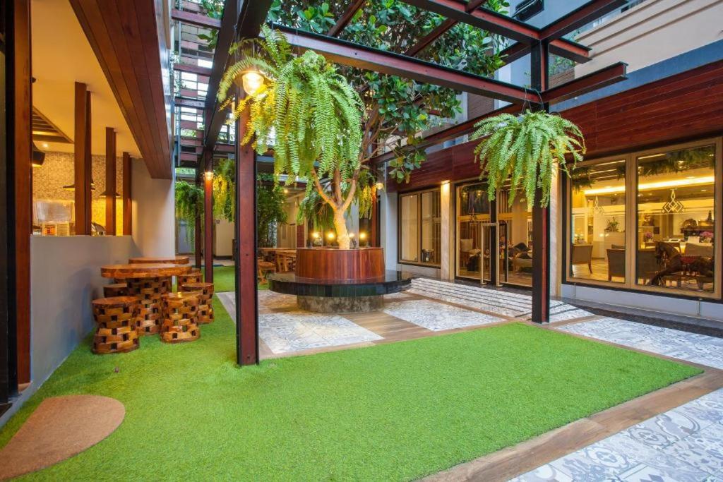 New Siam Palace Ville Hotel - Resim 21