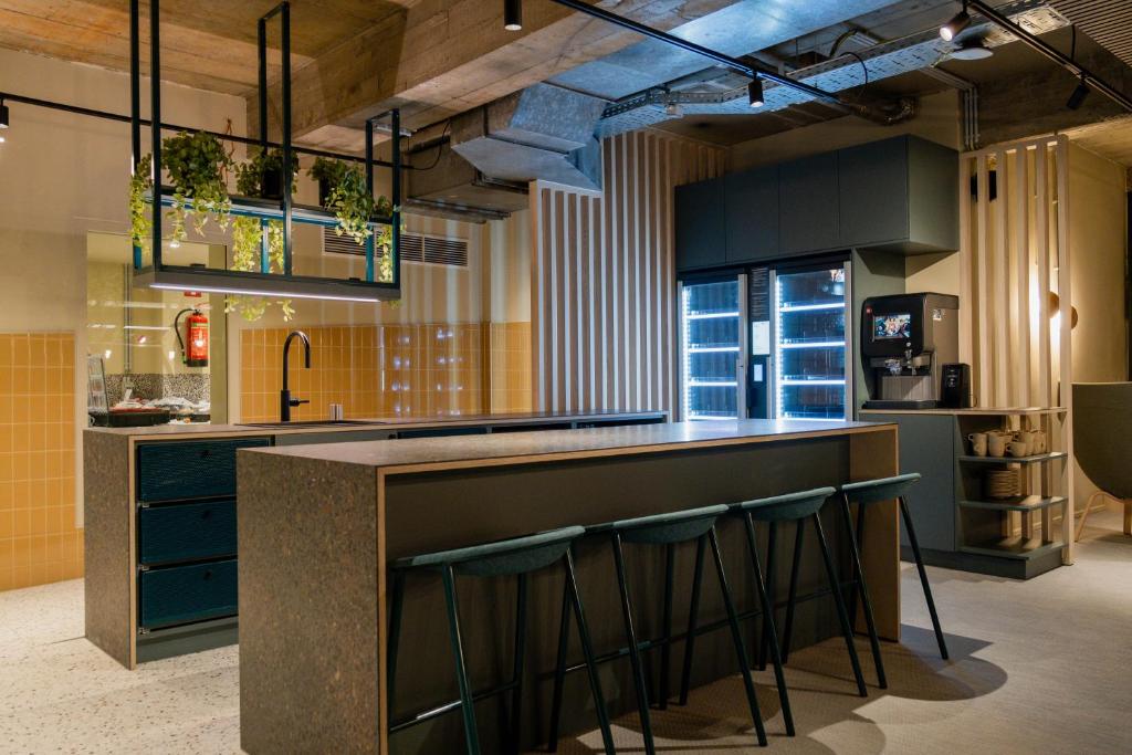 Kuchyň nebo kuchyňský kout v ubytování Citybox Brussels