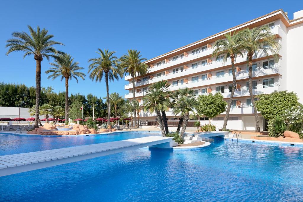 Bazén v ubytování tent Calvia Beach nebo v jeho okolí
