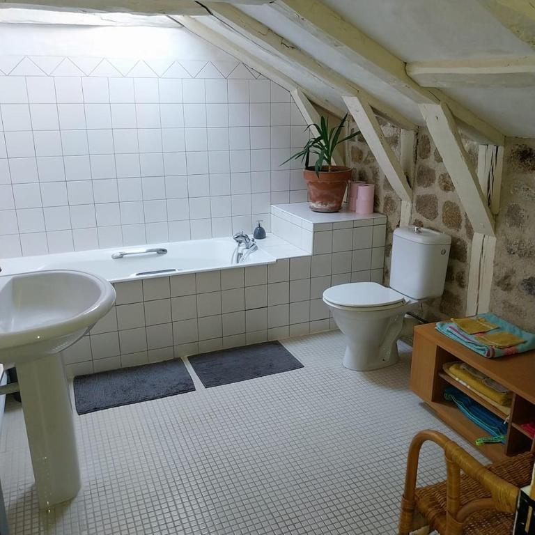 maison d'hôtes - Double Room With Garden View