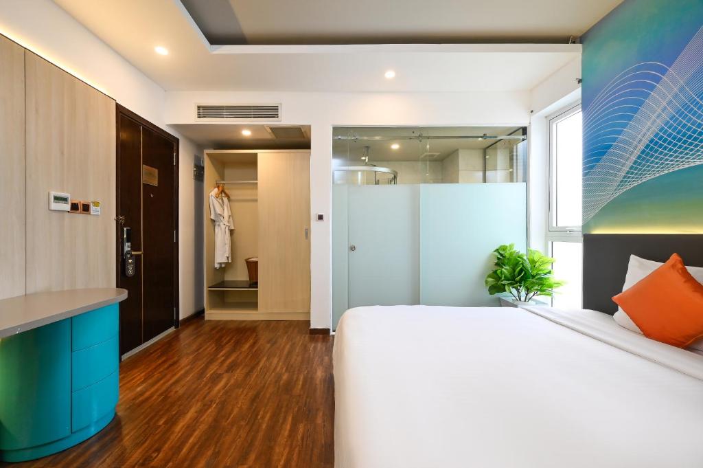 Phòng Deluxe Giường Đôi Có Cửa Sổ