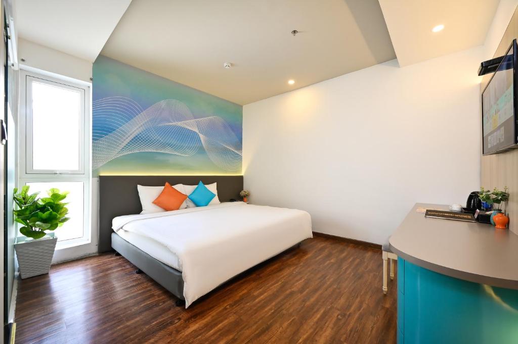 Phòng Deluxe Giường Đôi Có Cửa Sổ