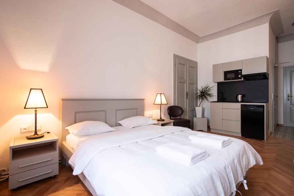 Residence Thunovska - Studio
