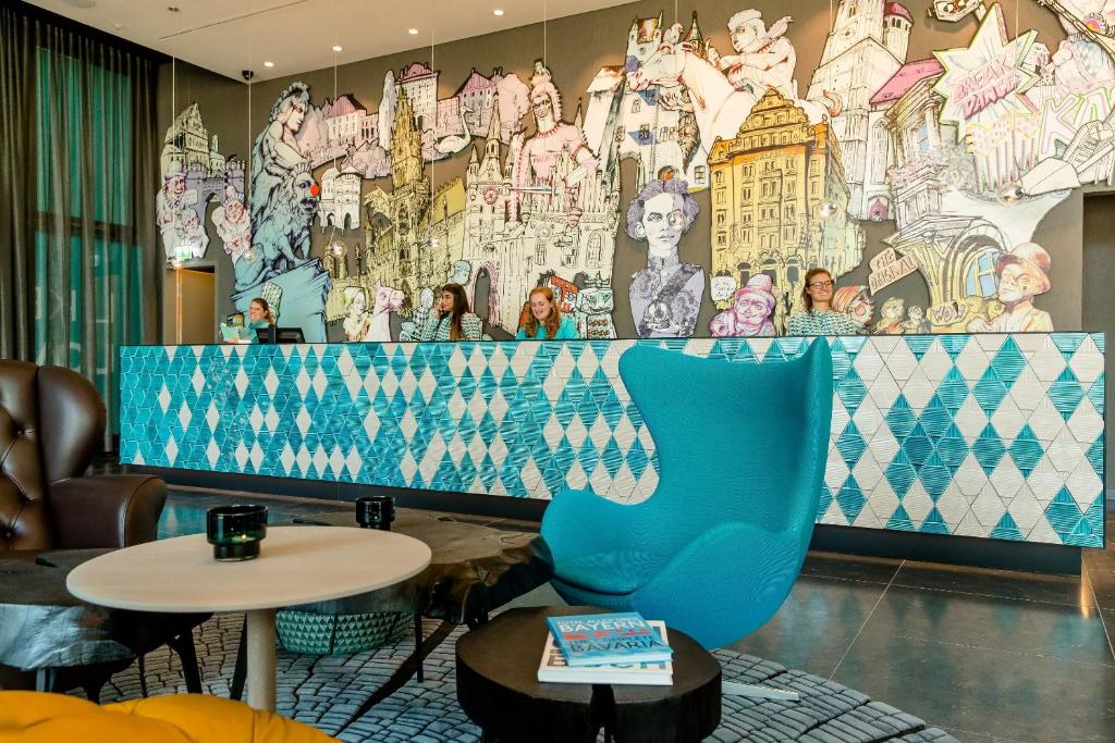 Posezení v ubytování Motel One München-Messe
