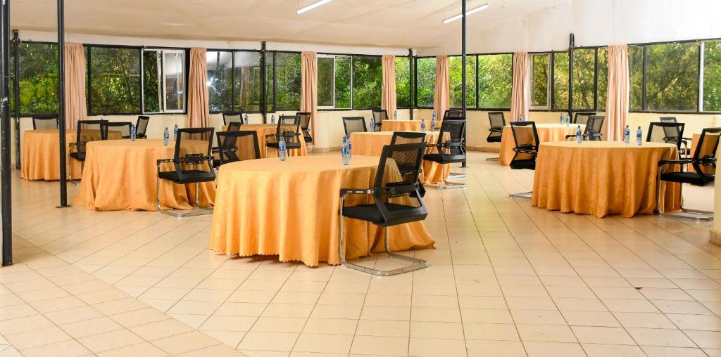 Restaurace v ubytování Dovenest Lodge