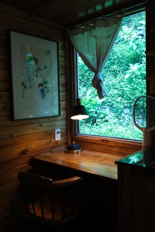 Blue Lagoon Cat Ba - 13