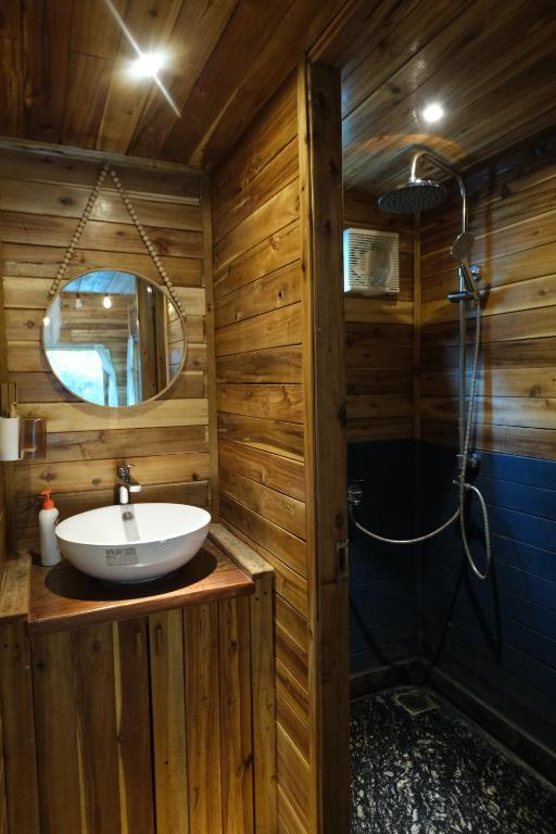 Blue Lagoon Cat Ba - 15