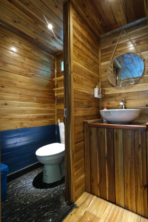 Blue Lagoon Cat Ba - 16