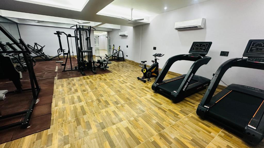 Fitness centrum a/nebo fitness zařízení v ubytování The Orange