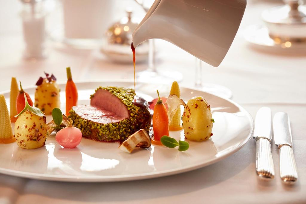 Hotel Schweizerhof Zürich - Resim 19