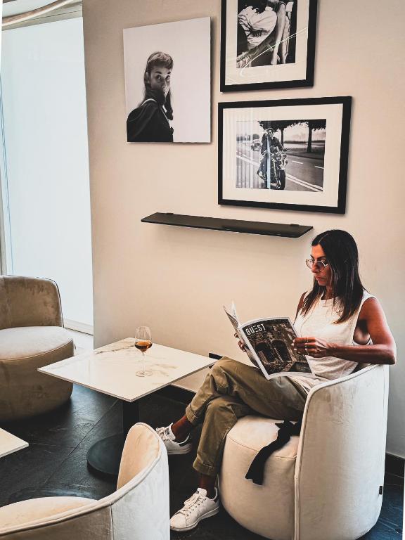 J Maluni City Hotel - Resim 24