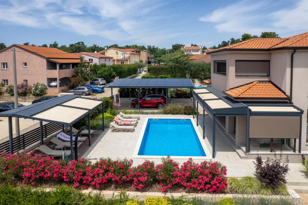 Πισίνα στο ή κοντά στο Villa Karina, Poreč