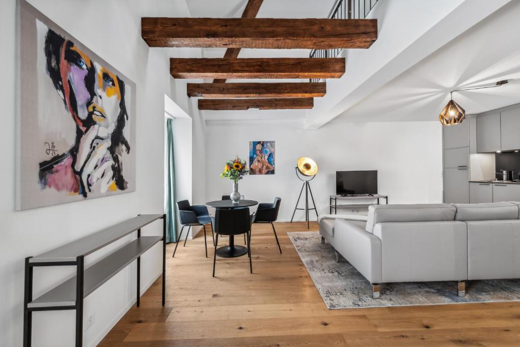 
Duplex Suite with Kitchen
