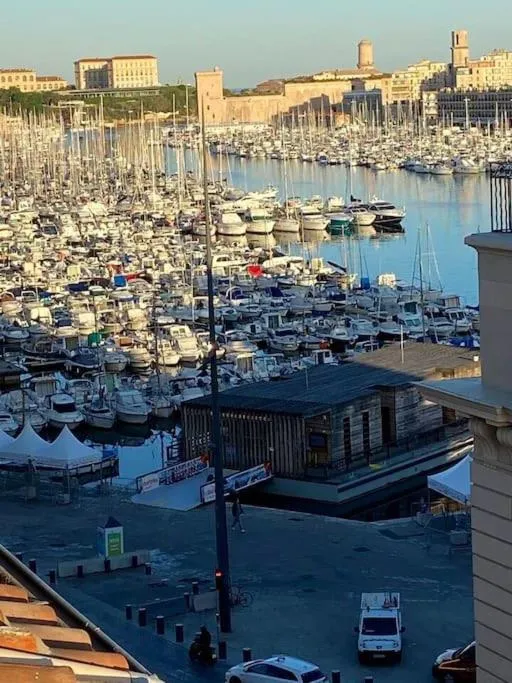 Super top my clean flat 53 Marseille vieux port