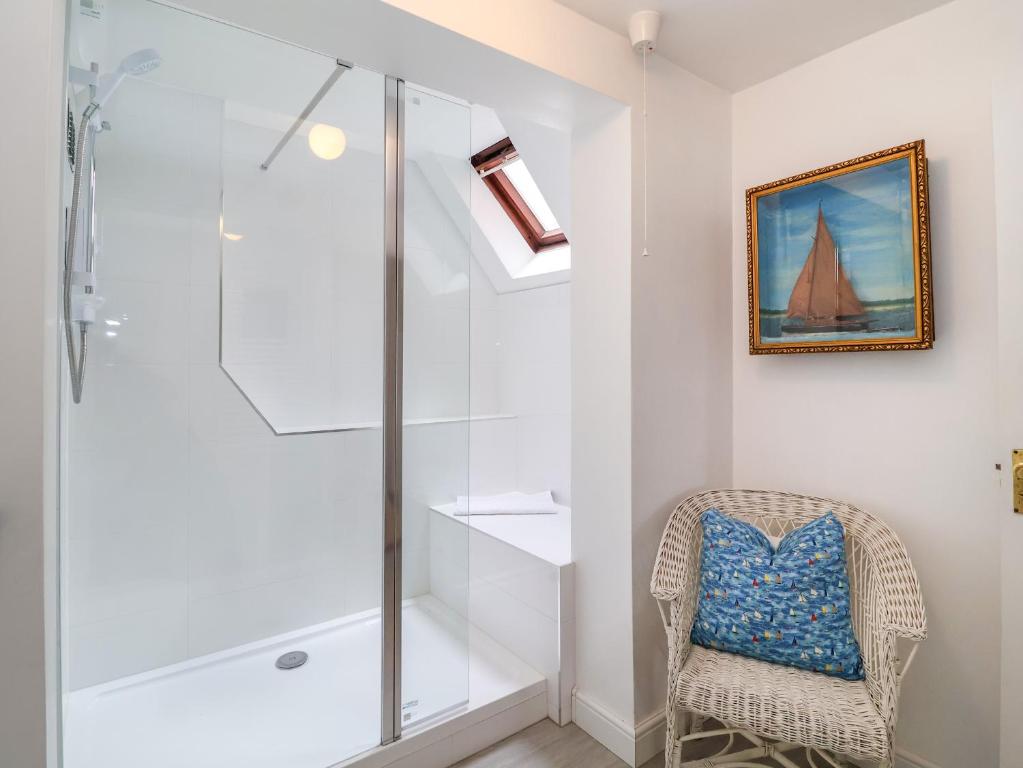 1 Market Hill 8