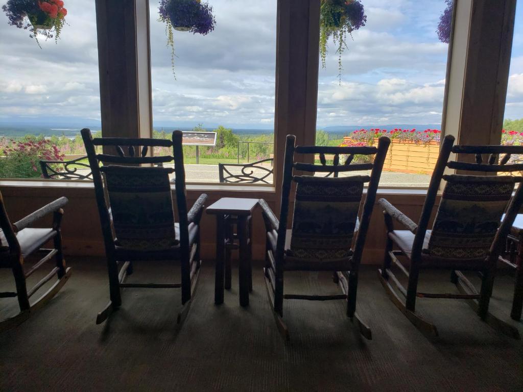 Balkón nebo terasa v ubytování Talkeetna Alaskan Lodge