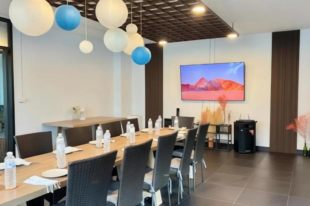 TV a/nebo společenská místnost v ubytování Na Napa Wellness Spa & Resort
