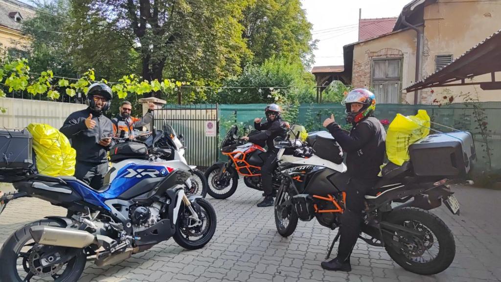 Hosté ubytování Pensiunea Buon Gusto Sibiu-motorcyle friendly,city center
