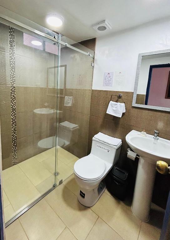 Koupelna v ubytování Hotel Montecarlo