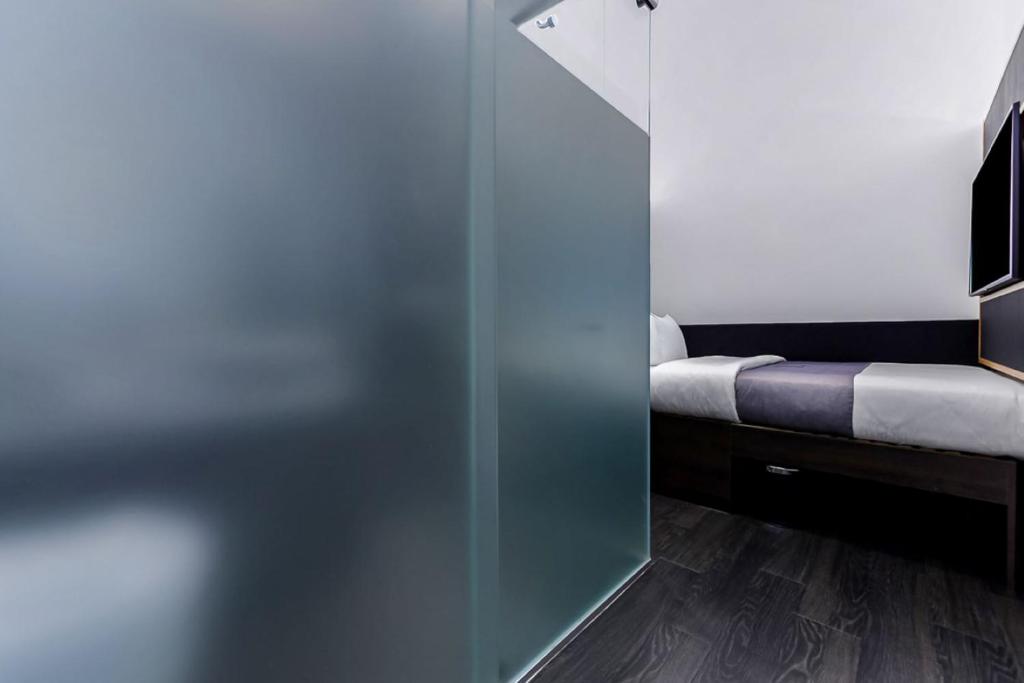 The Z Hotel Holborn - Resim 16