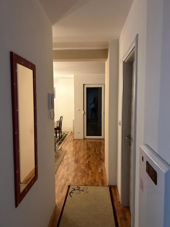 Fotografie z fotogalerie ubytování Slatki Snovi - Novi apartman u centru Vranja - FREE PARKING v destinaci Vranje