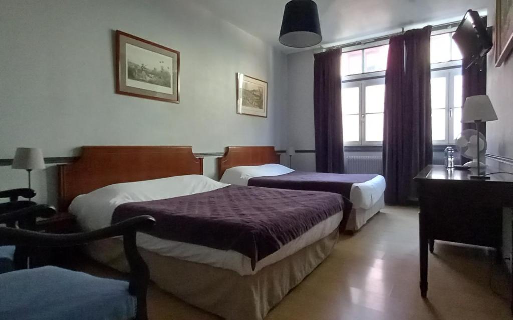 Brit Hotel Comtes De Champagne - Troyes Centre Historique - Doppelzimmer Mit Zwei Doppelbetten