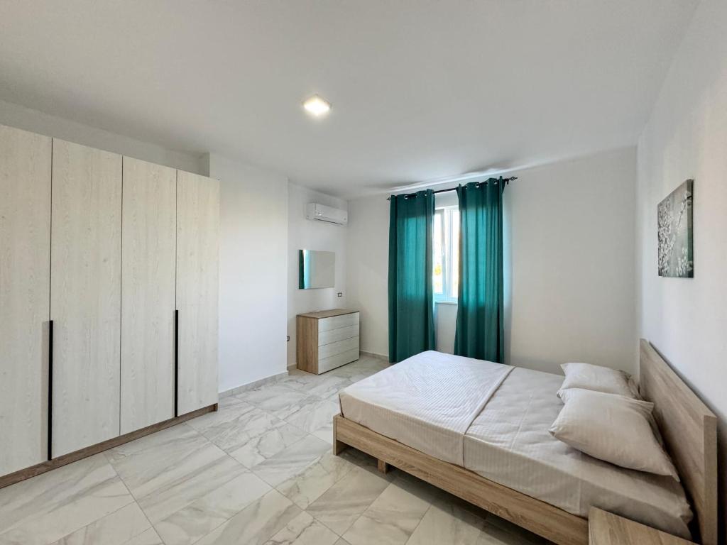 Vera Apartments