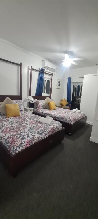 BELL At The Airport Suites Adults Only - Free Airport Transportation - Camera Matrimoniale Con Balcone