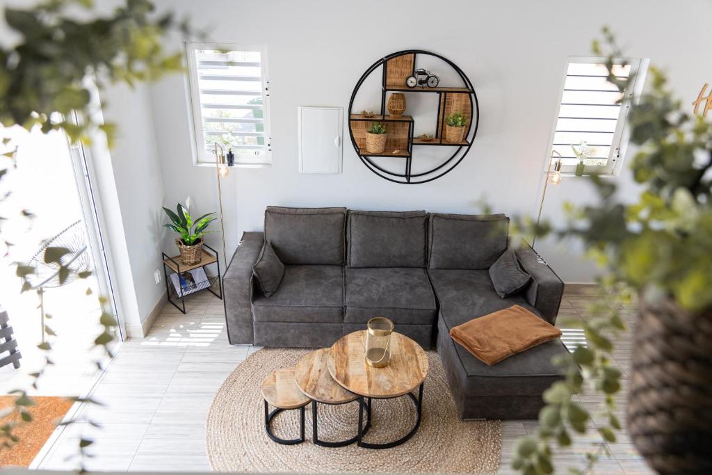 Posezení v ubytování Av Curacao - Centrally Located Spacious Apartment