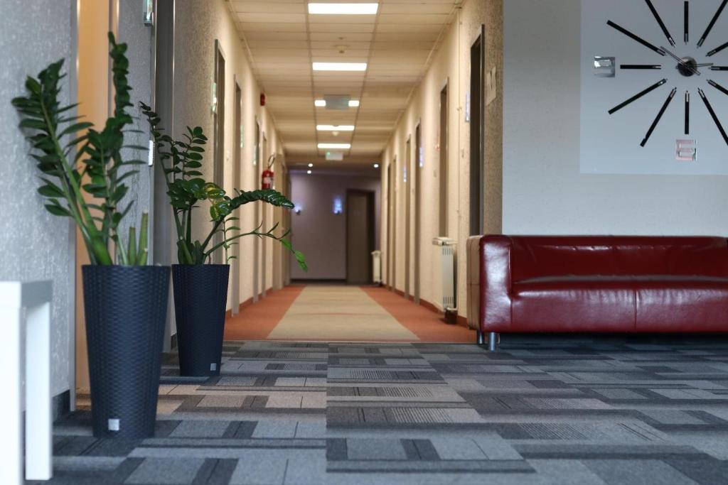 Only 15 minutes to CITY CENTER, FREE PARKING&BREAKFAST - Resim 1