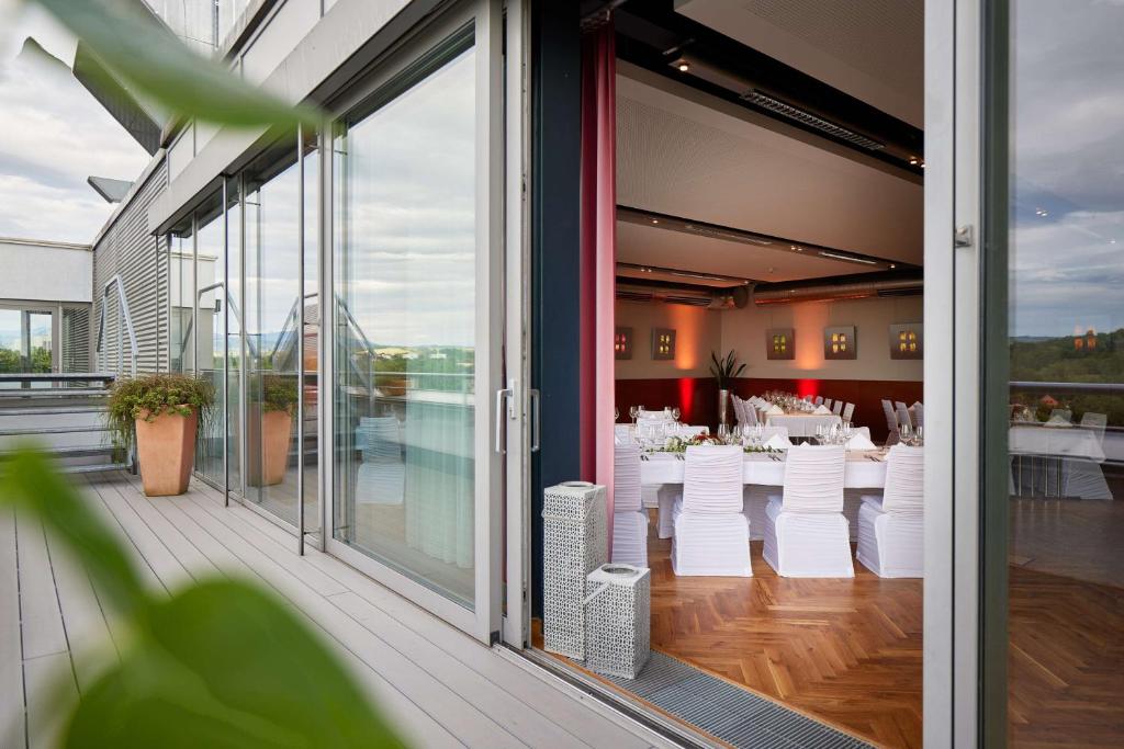 Balkón nebo terasa v ubytování bigBOX ALLGAEU Hotel