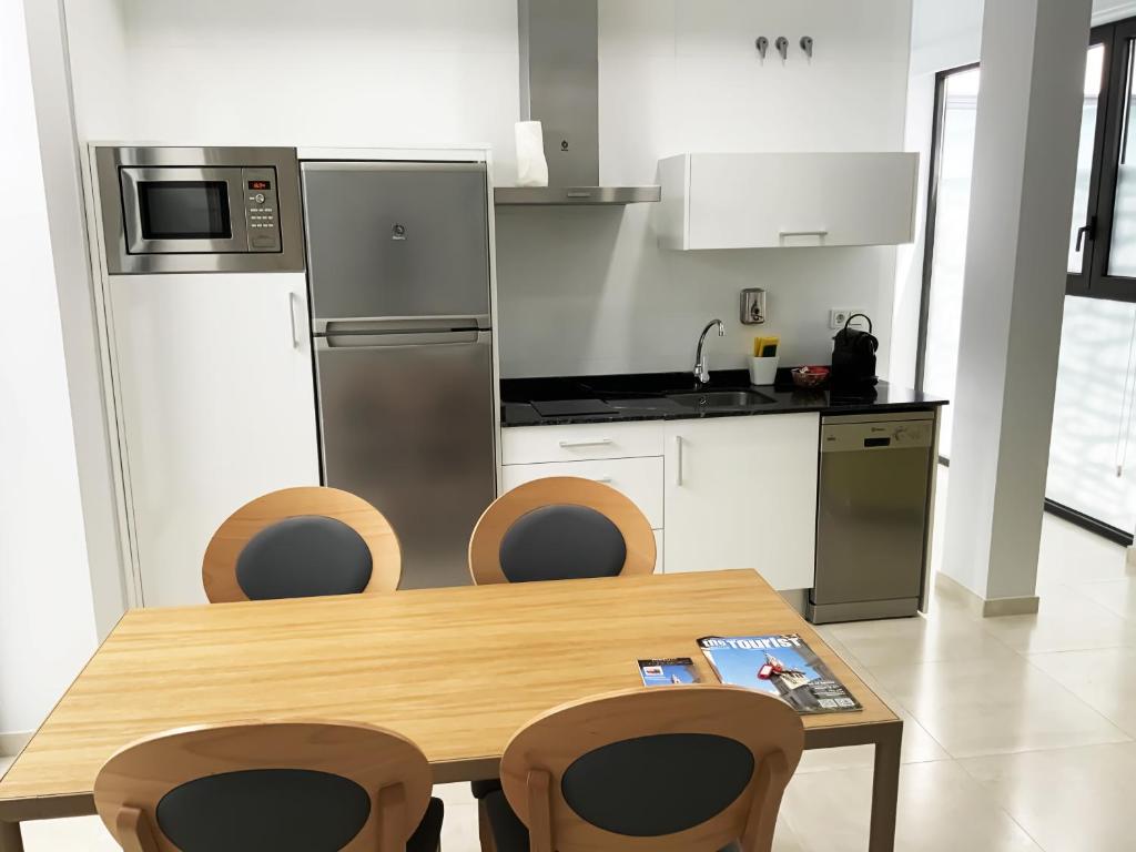 Feelathome Rivero Apartments - 14