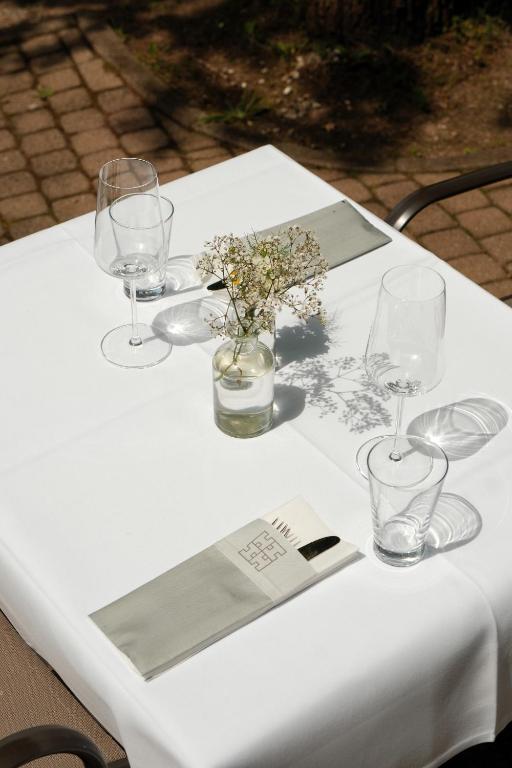 Nápoje v ubytování Hotel-Restaurant Kreuzberghof Tagungs- und Veranstaltungshotel