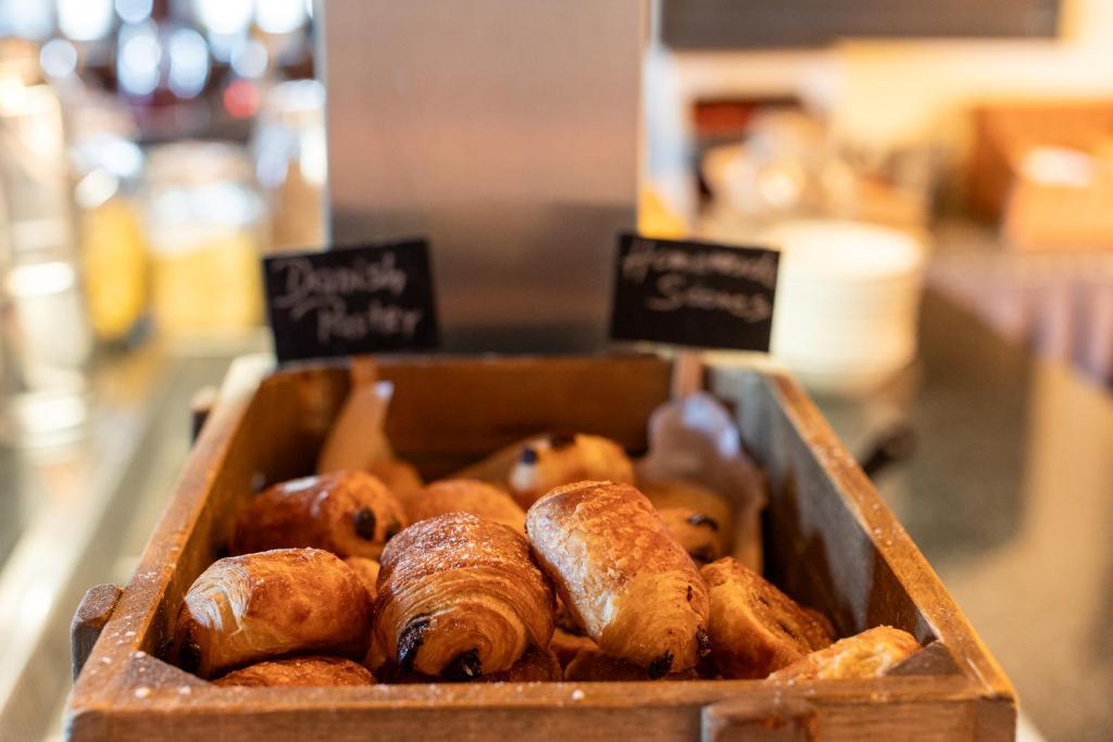 Killarney Heights Hotel - Resim 30