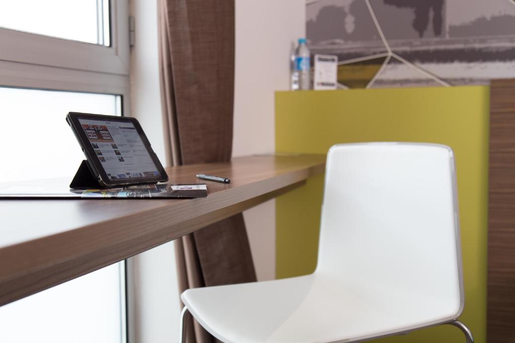 Brit Hotel Toulouse Colomiers – L’Esplanade - Superior Twin Room