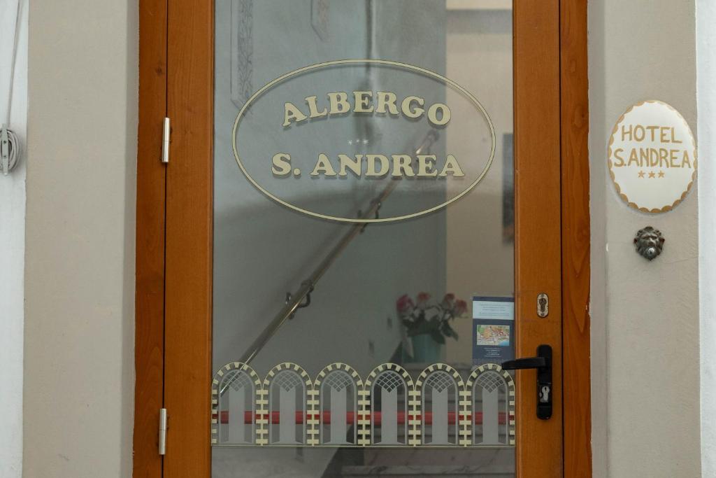 Certifikát, hodnocení, plakát nebo jiný dokument vystavený v ubytování Albergo S. Andrea